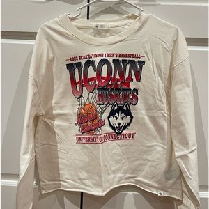 uconn long sleeve